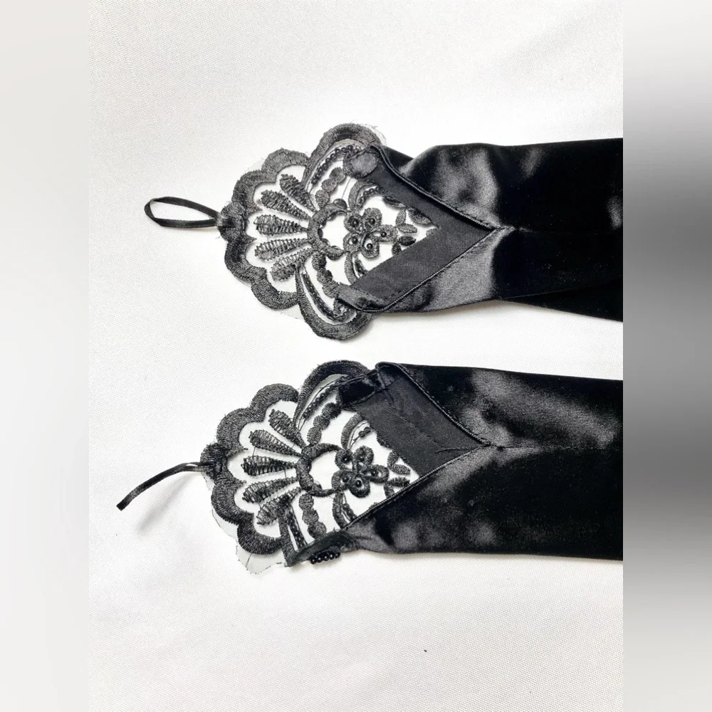 LOVARTS BEAUTY Long  Wedding Gloves Lace  Bridal Fancy Dress  Prom Opera Gloves